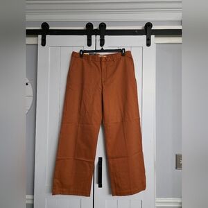 Levi's Baggy Trousers. NEW!